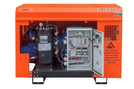 Станция компрессорная электрическая ЗИФ-СВЭ-5,2/0,7 в кожухе